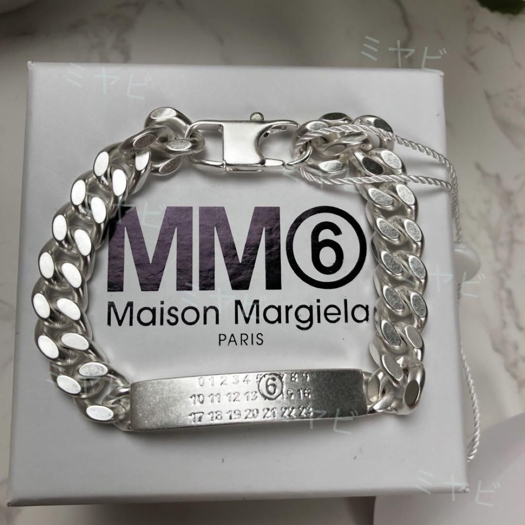 美品 Maison Margiela MM6 ブレスレット シルバー 男女兼用 - メルカリ