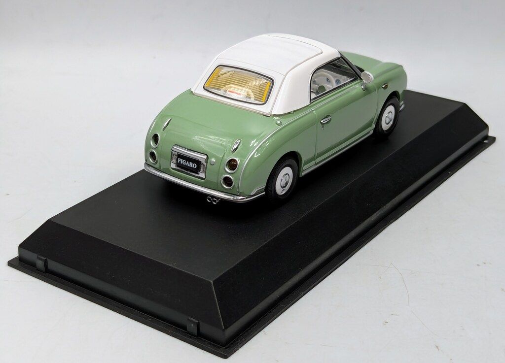 Kyosho 1⁄43 Nissan FIGARO OPEN TOP Emerald Green