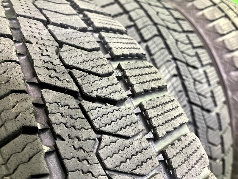 スタッドレス