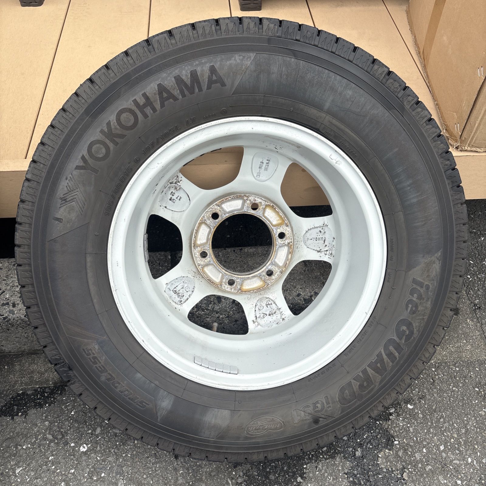 社外ホイールタイヤセット スタッドレス