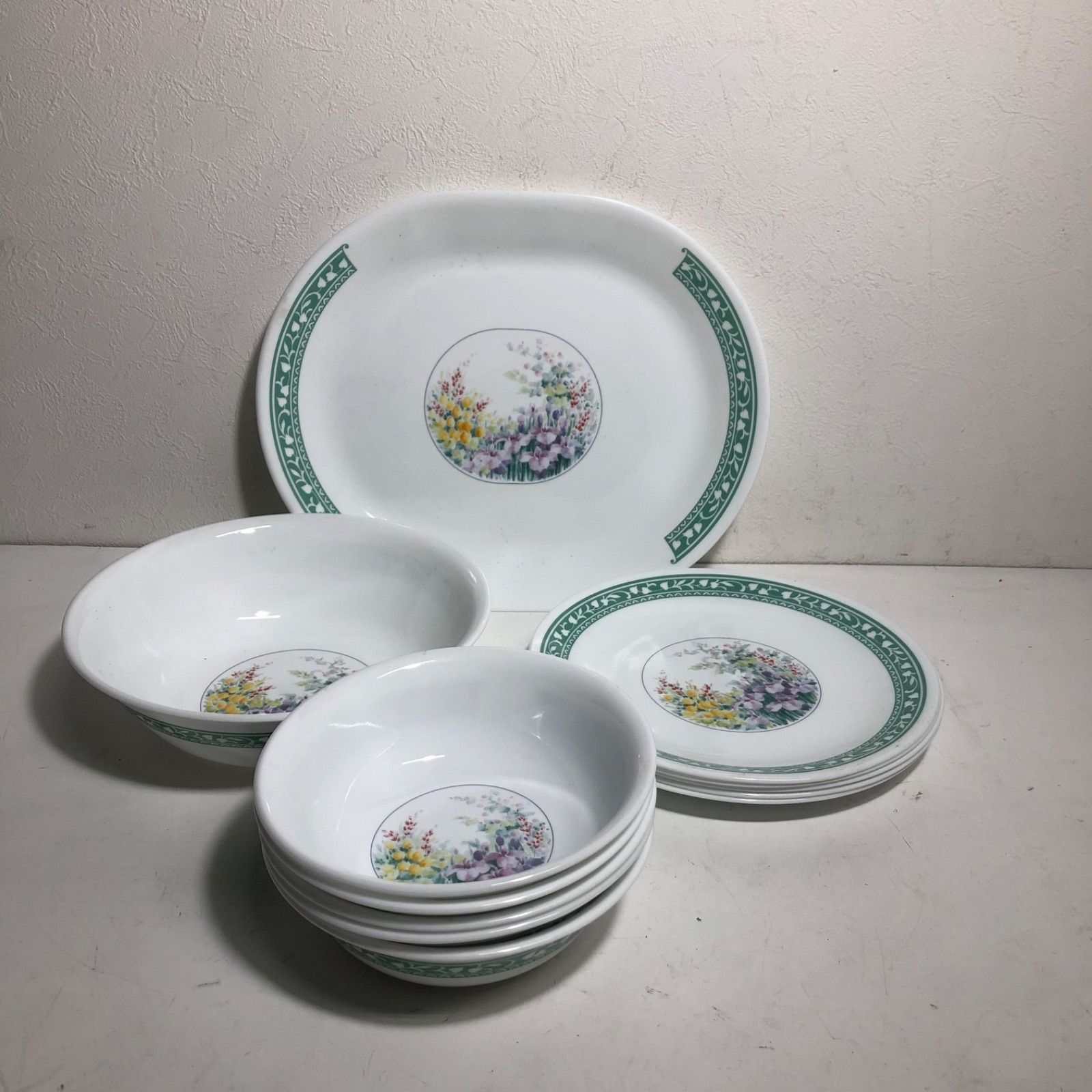 【未使用】コレール　パーティーセット ☆コレール 廃盤パーティーセット 同花柄12枚セッまとめ売り ☆ - メルカリ