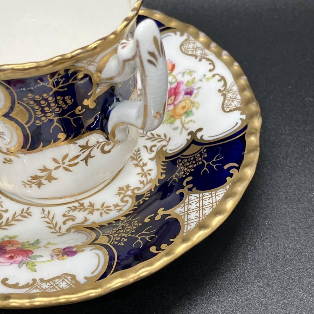Coalport(コールポート) ストロベリーバスケット/イギリスアンティーク コールポート（Coalport）のカップ＆ソーサー、イギリスの
