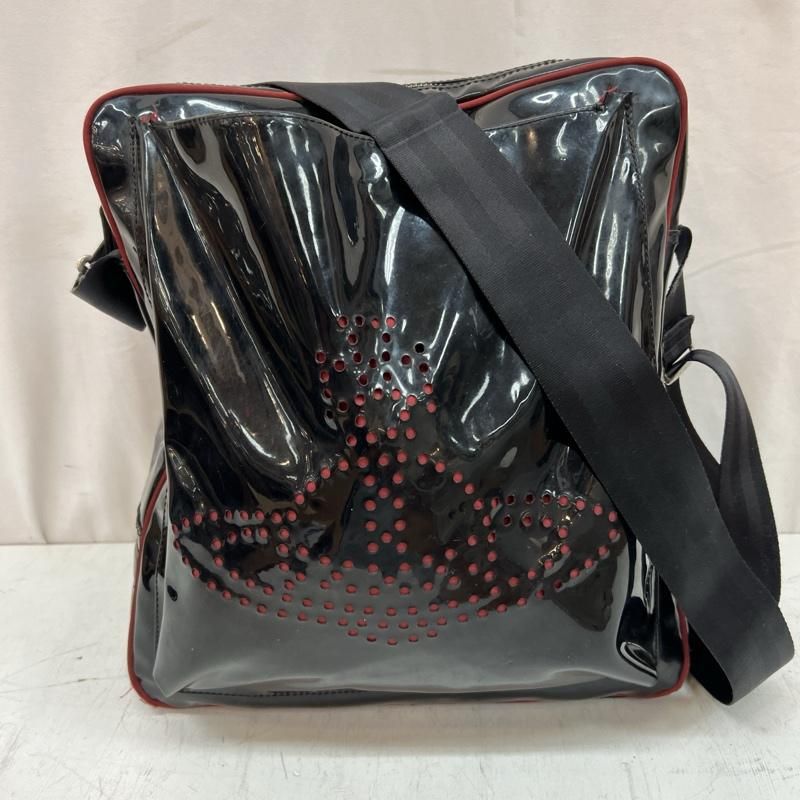 Vivienne Westwood ヴィヴィアンウエストウッド ショルダー