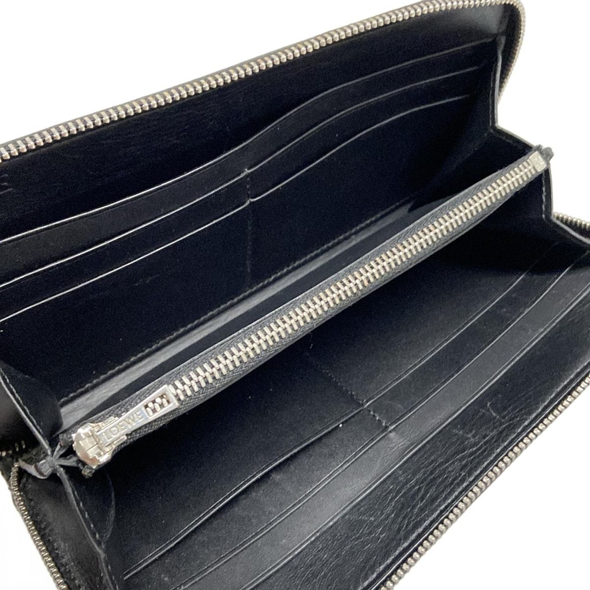 ラウンドファスナー レザー