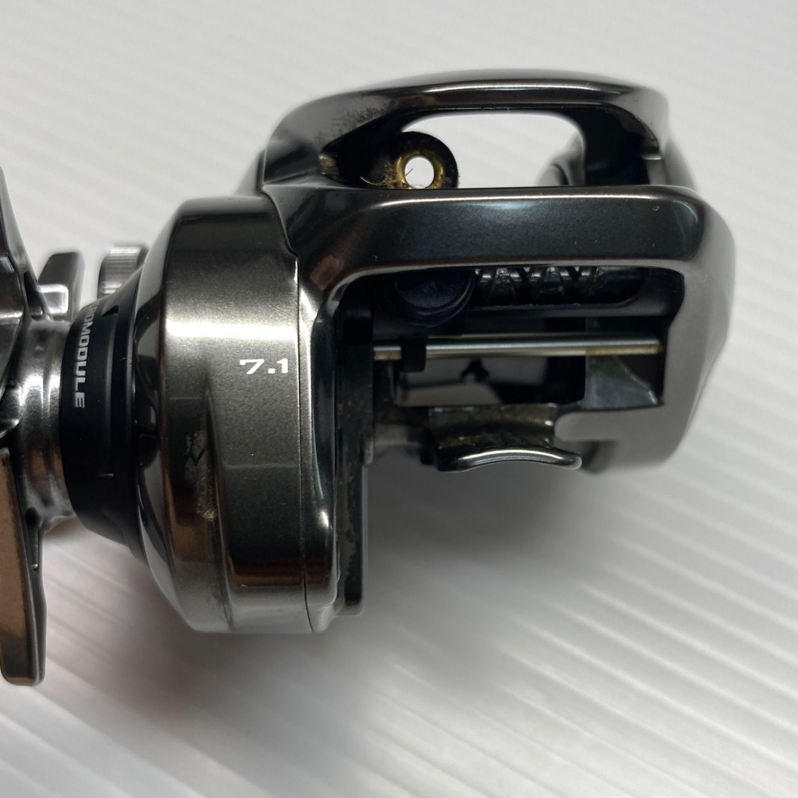 シマノ 20メタニウム ライトハンドル 右巻き SHIMANO Metanium - メルカリ