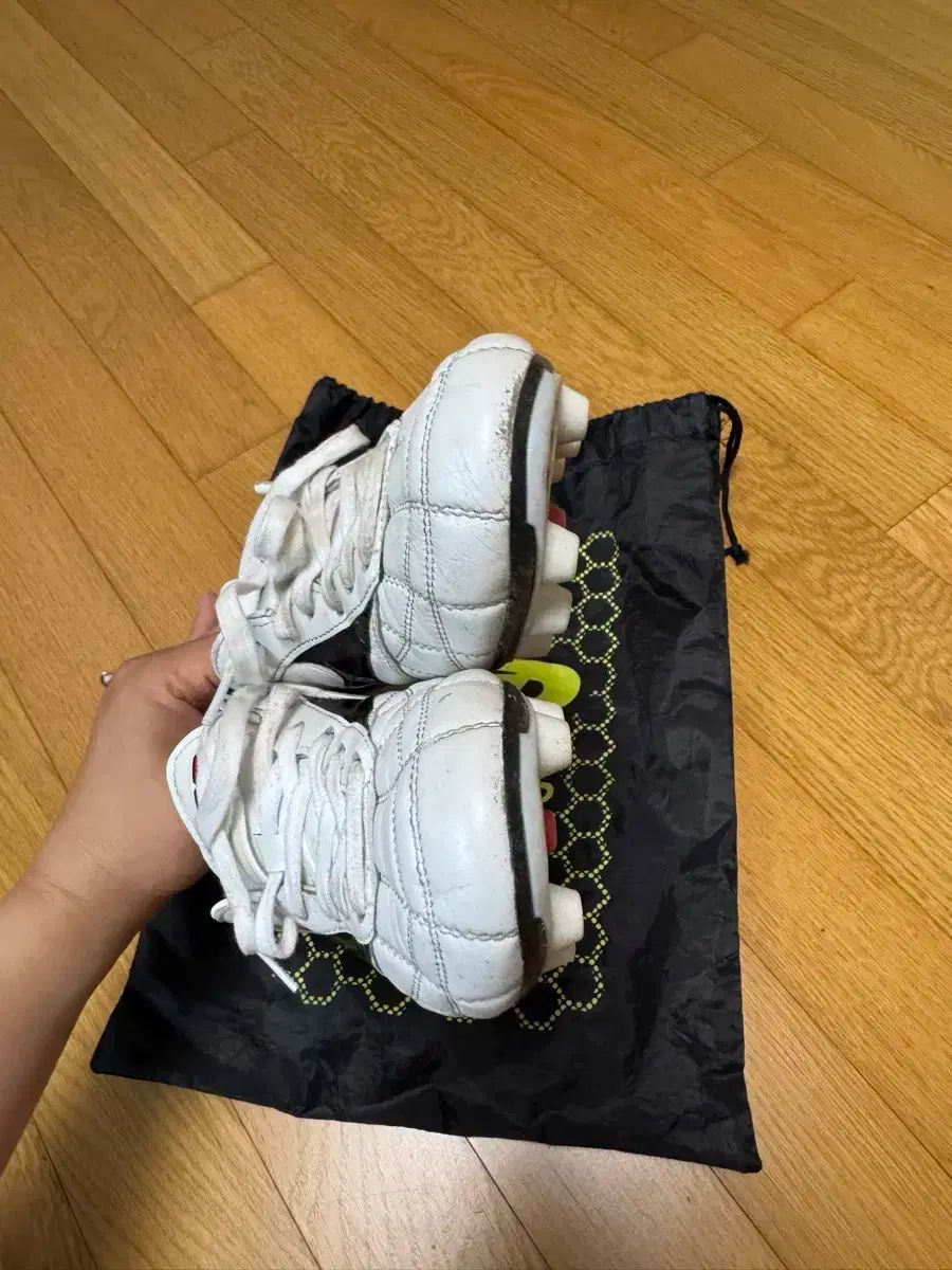 ショートタング ステッチ