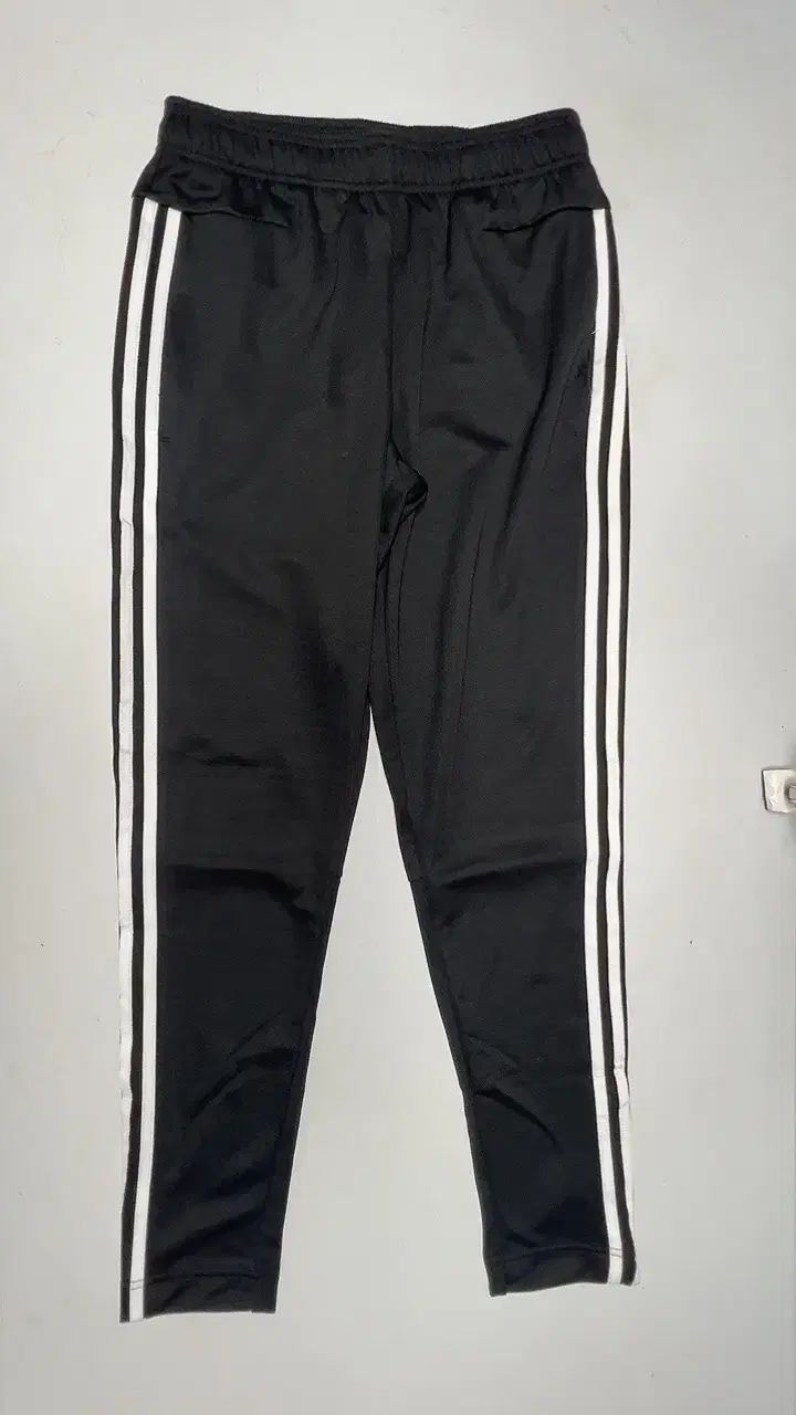 7833 回 adidas(アディダス) 春 秋 メンズ トレーニングウェア パンツ L サイズ