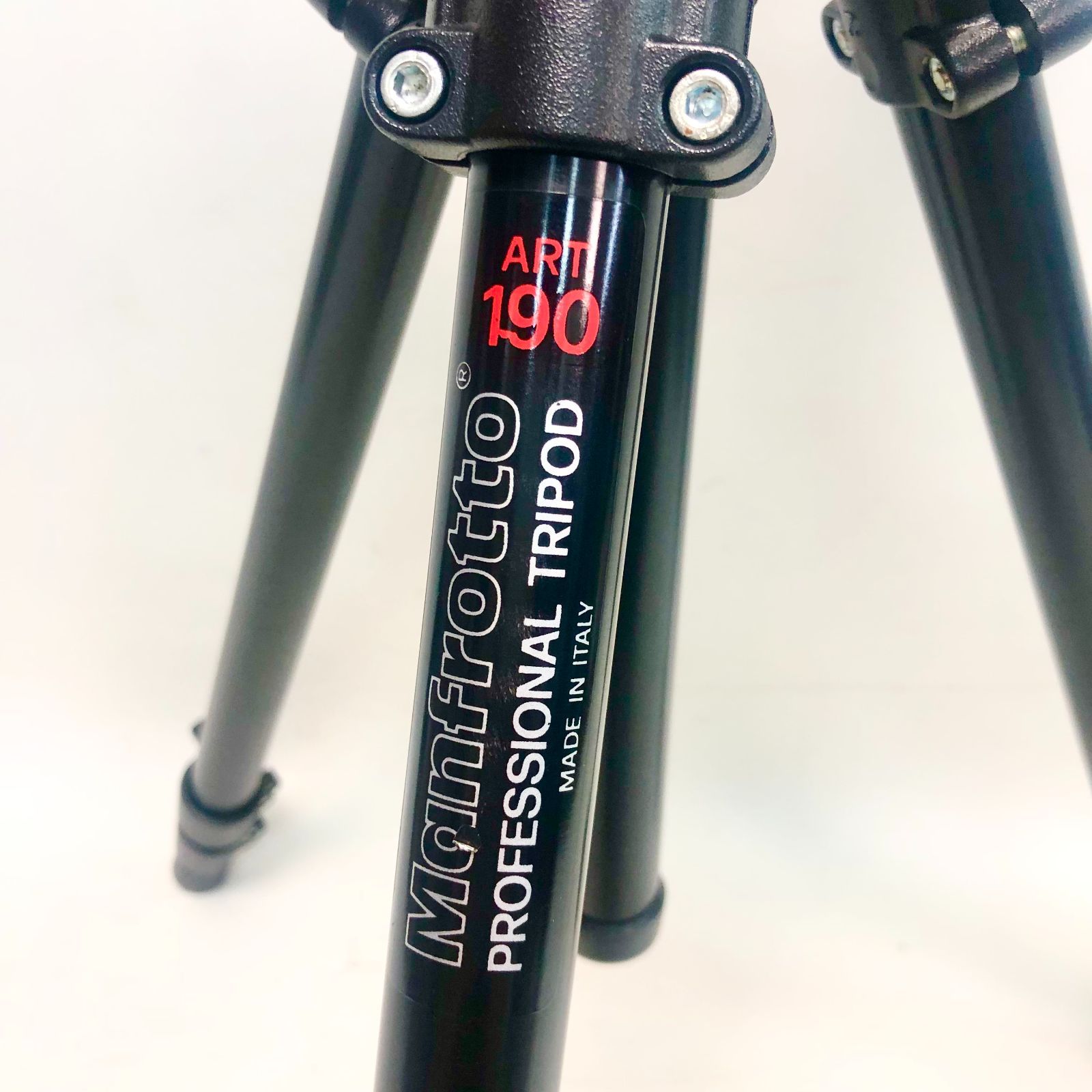 Manfrotto マンフロット 三脚 190B 雲台 141RC - メルカリ