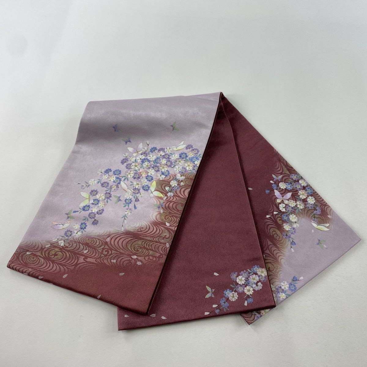 袋帯 美品 名品 桜 観世水 刺繍 金彩 薄紫 お太鼓柄 正絹 【中古