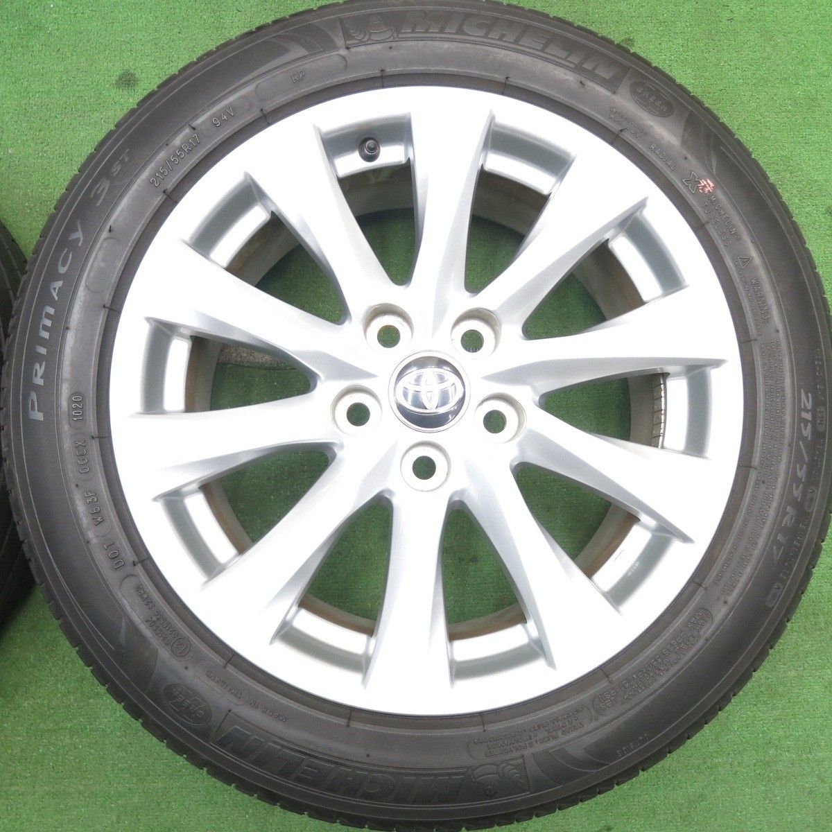 バリ溝！キレイ！9.5分☆トヨタ 70系 カムリ 純正 215/55R17 