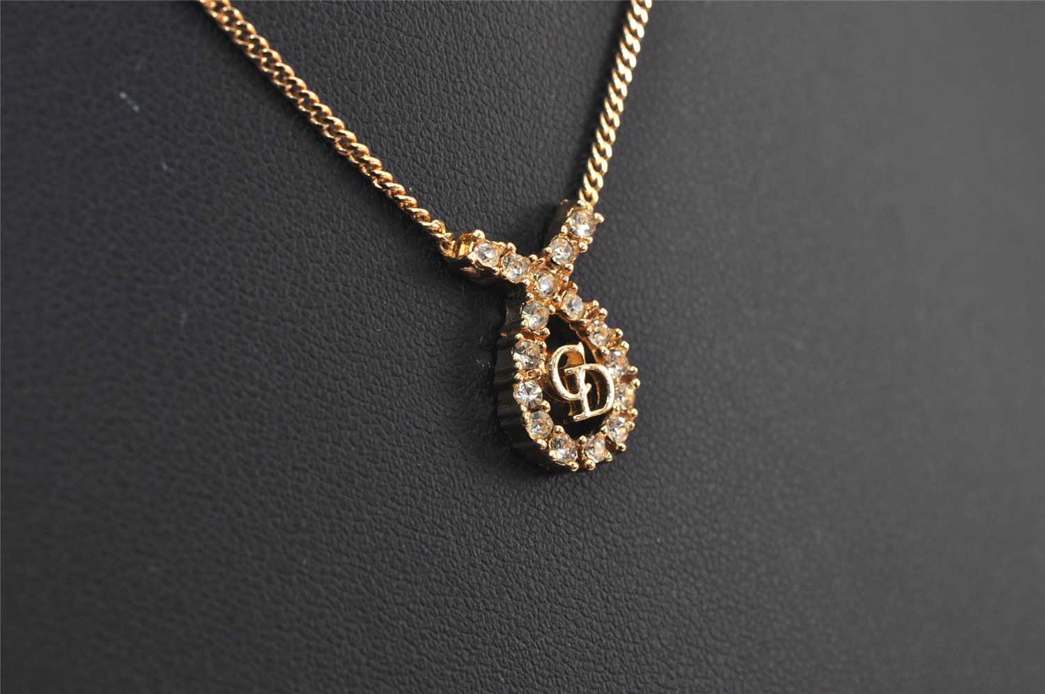 Christian Dior ディオール ゴールド トーン ラインストーン チェーン Christian Dior ディオール ゴールド トーン ラインストーン チェーン