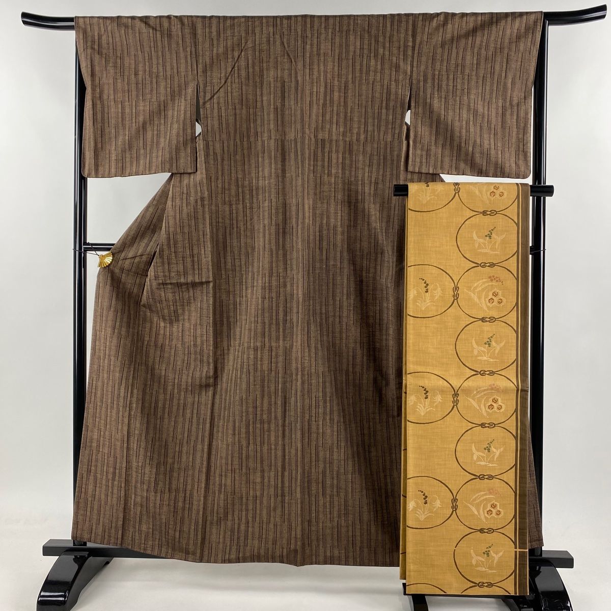紬 身丈159cm 裄丈66.5cm M 袷 袋帯セット やまと 縦縞 焦茶色 正絹 秀品