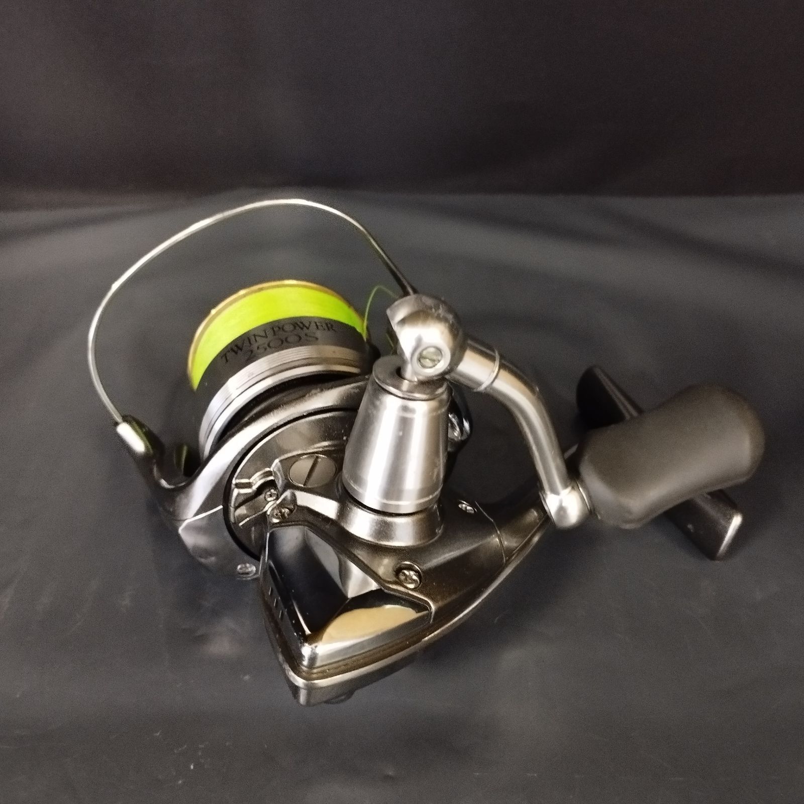 SHIMANO - 05ツインパワー 2500s シマノ 05ツインパワー 2500S 日本製 替軸有り 左右対象｜Yahoo
