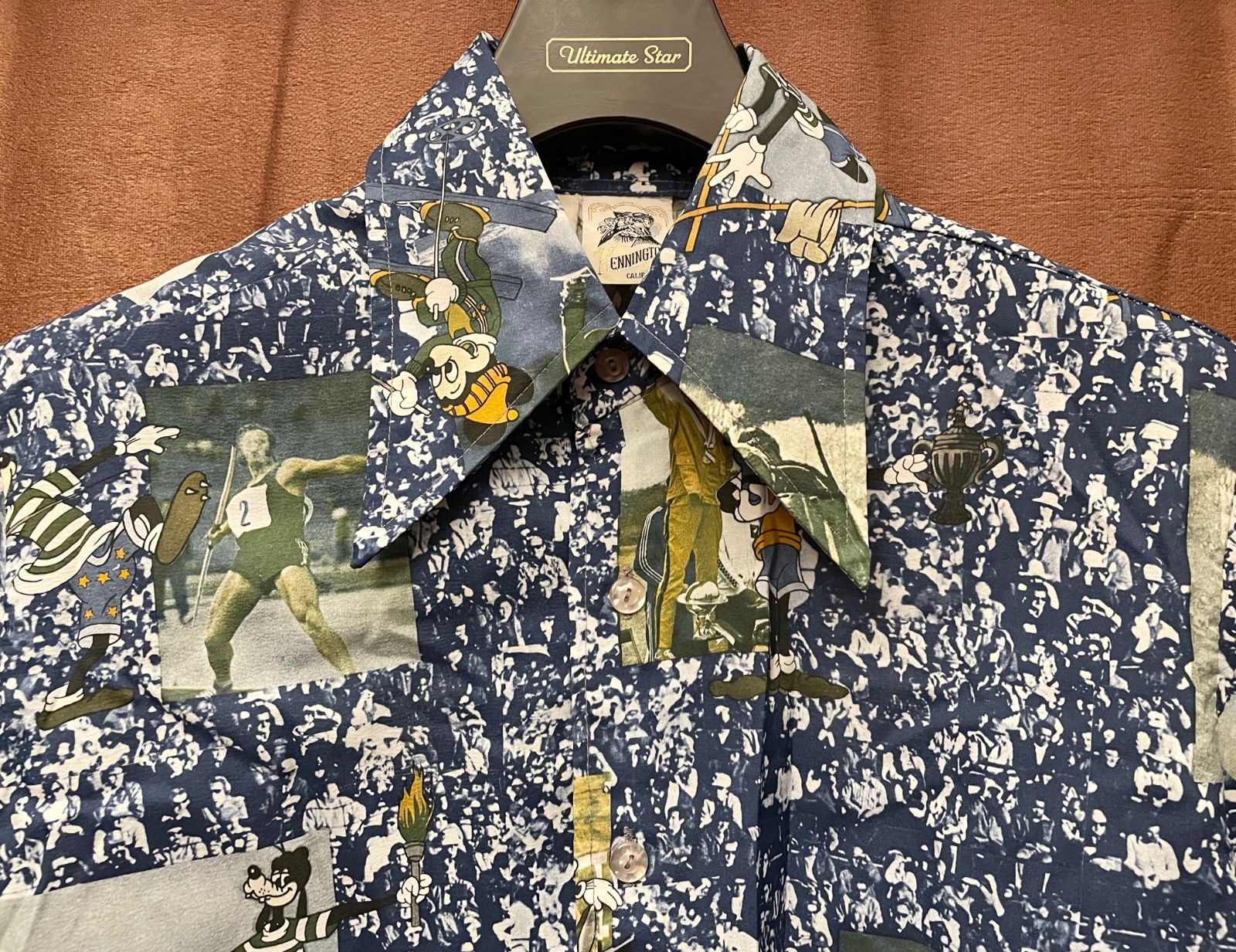 品 70 s DISNEY オリンピックプリント長袖総柄シャツ ネイビー Lサイズ