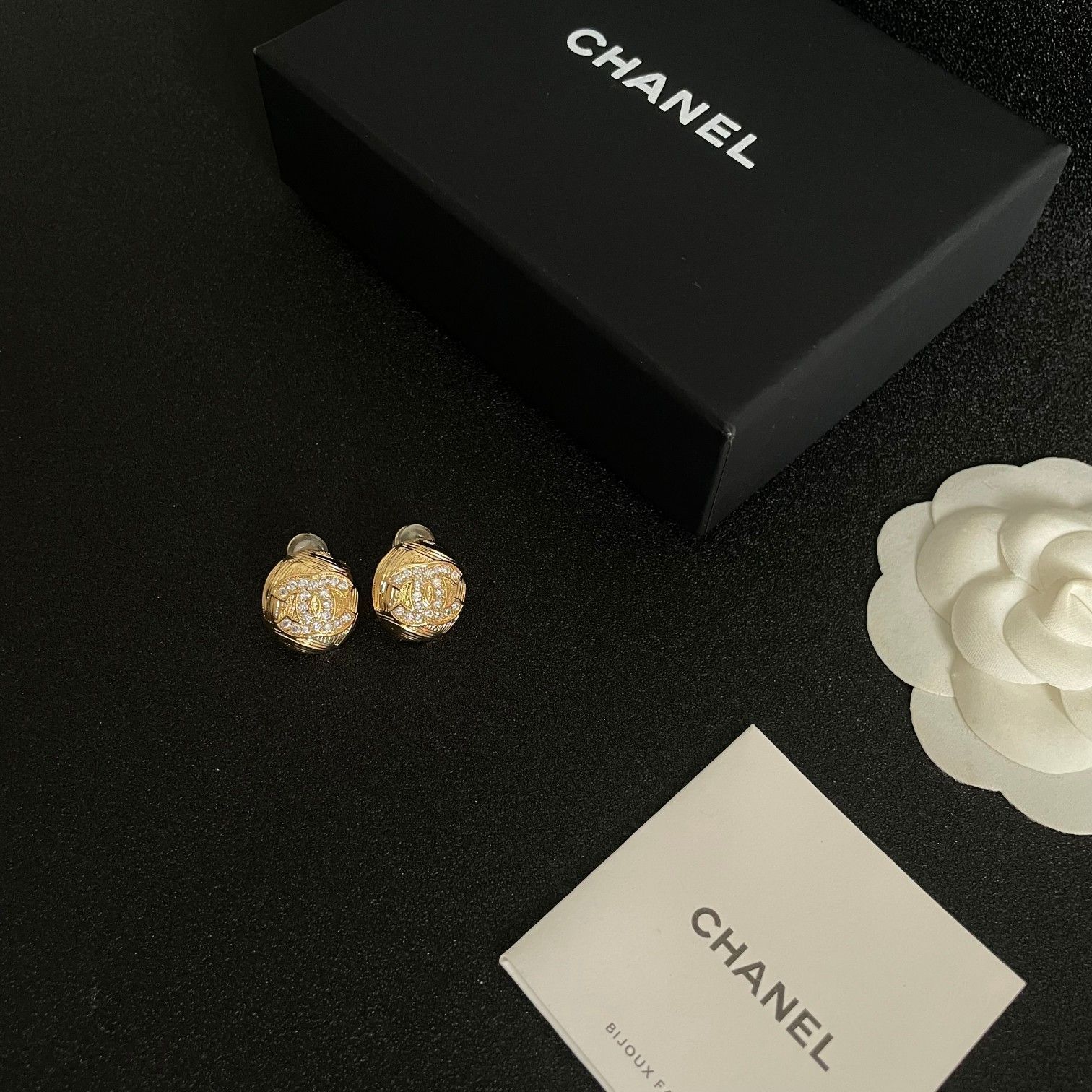 本日限定♥️お値下げ シャネル ヴィンテージ イヤリング 楽天市場】【CHANEL/シャネル】イヤリング GP ココマーク ピンク