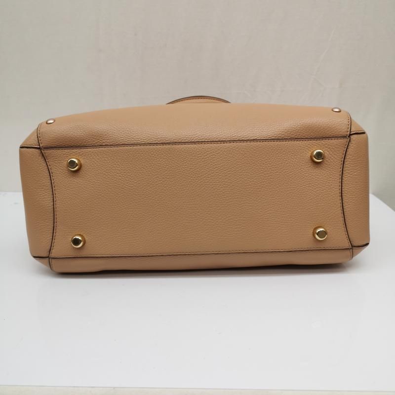COACH コーチ トートバッグ スタッズ 2WAY レザー ショルダー