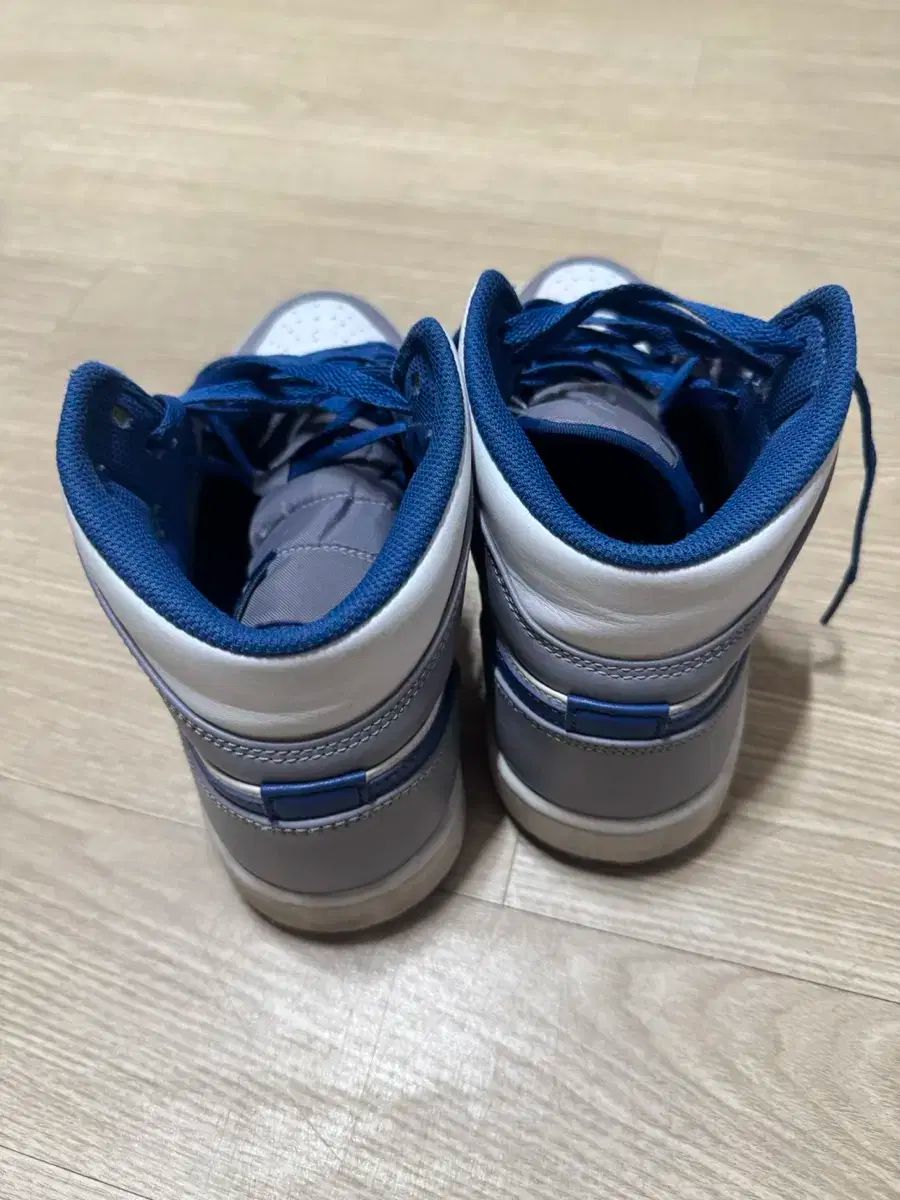 ジョーダン ミッド セメントブルー us 9