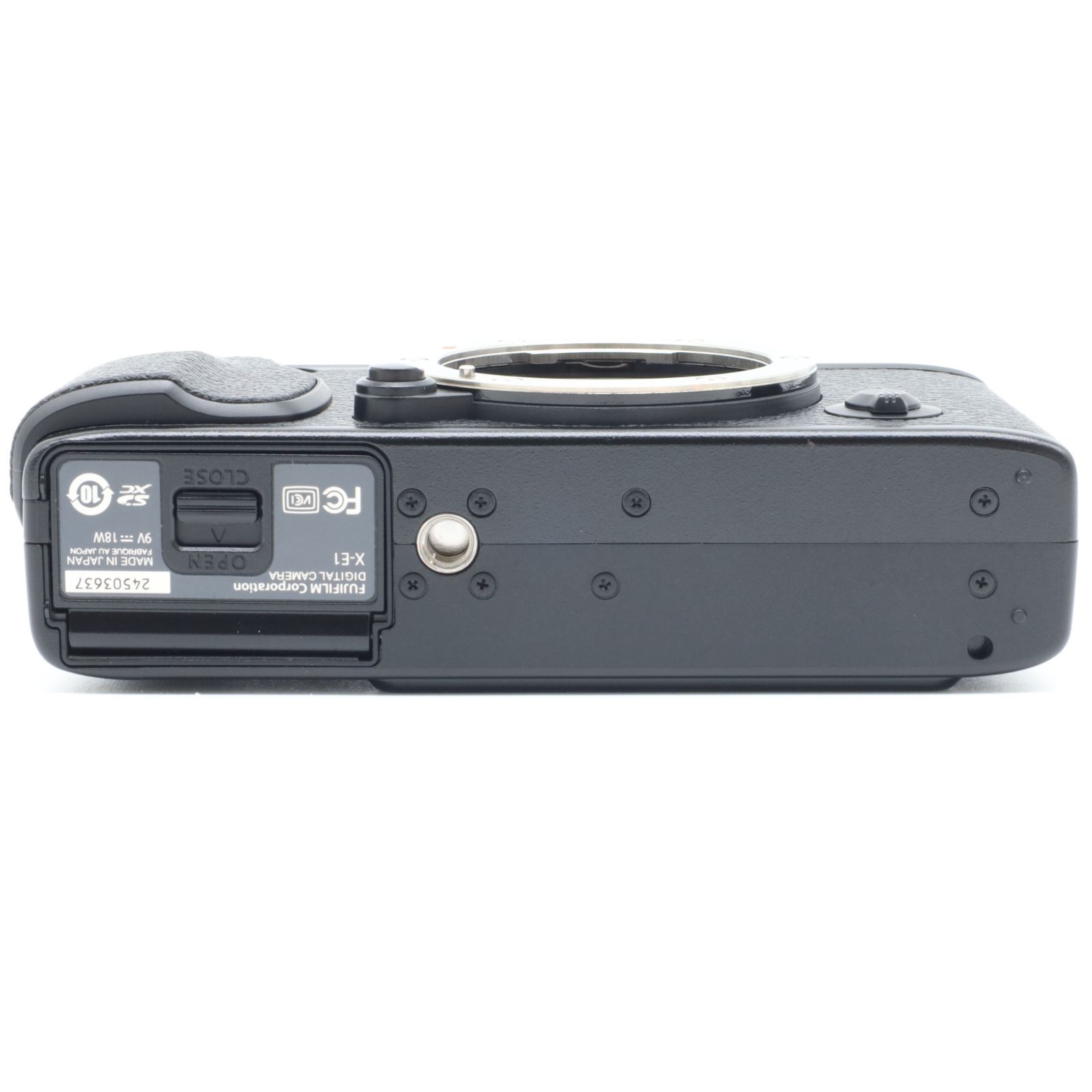★新品級★フジフィルム FUJIFILM X-E1 ボディ ブラック