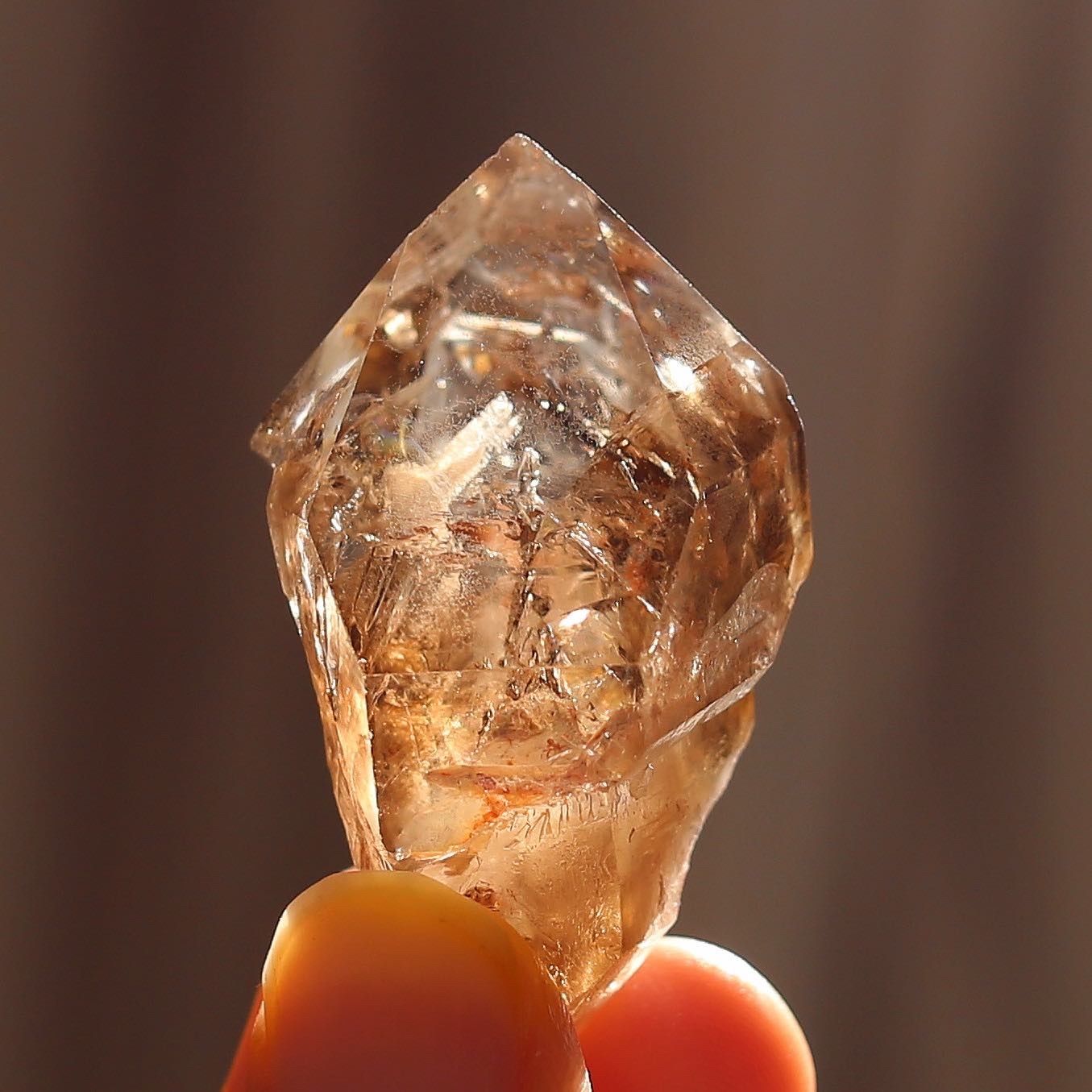 希少スモーキーエレスチャルクォーツ 高品質 鉱物 天然石 水晶 黒 骸骨水晶