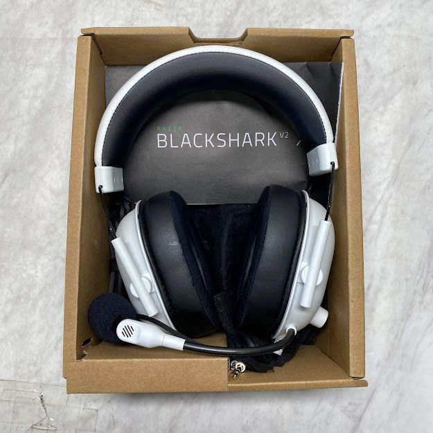Razer BlackShark V2 Proゲーミングヘットセット箱無し 【公式通販】