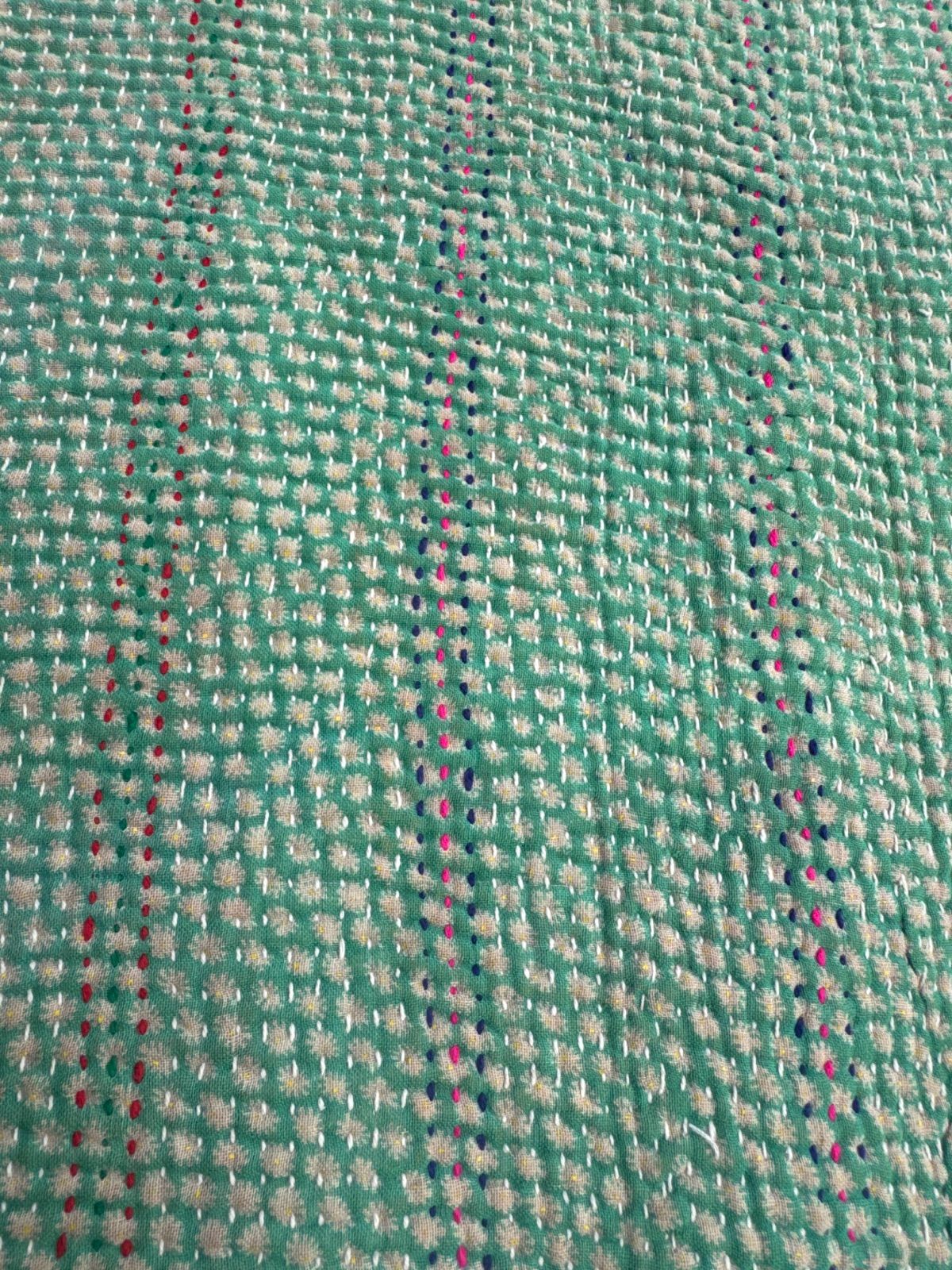 ベッドカバー