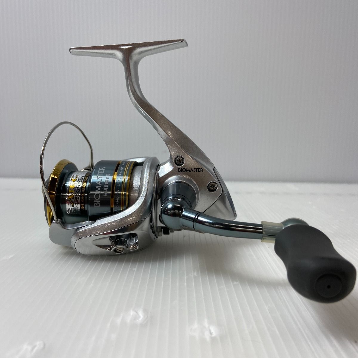 ΨΨSHIMANO シマノ スピニングリール バイオマスター 2500 箱付