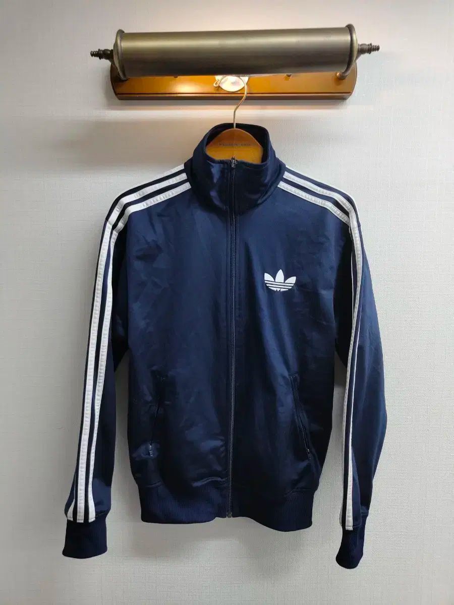 95 ） adidas(アディダス) 旧型 ファイヤーバード ネイビー
