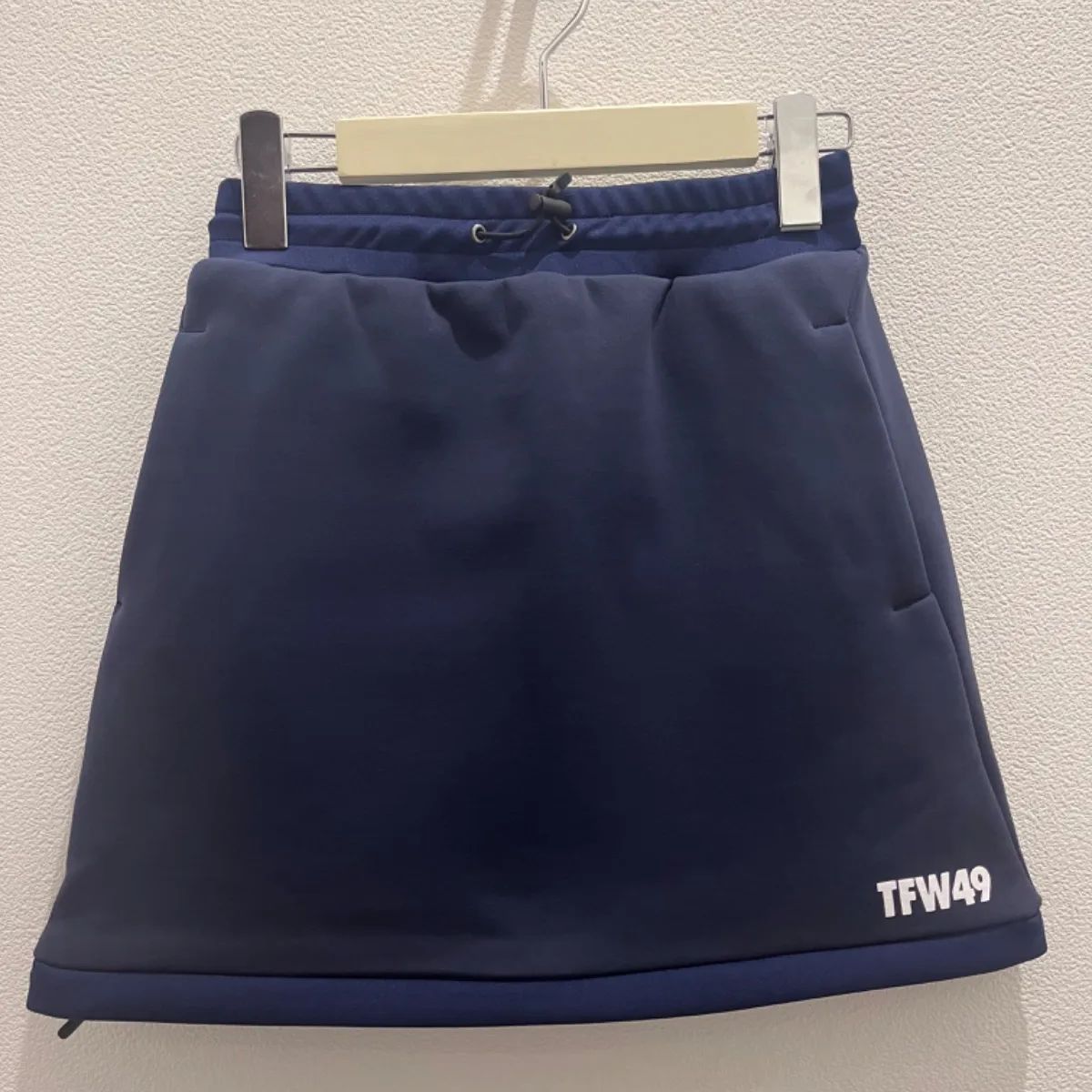 【新品】TFW49 tfw ゴルフ レディース スカート TL07222005 COMBINATION SK 定価25，300円 ゴルフウェア ジュンハシモト