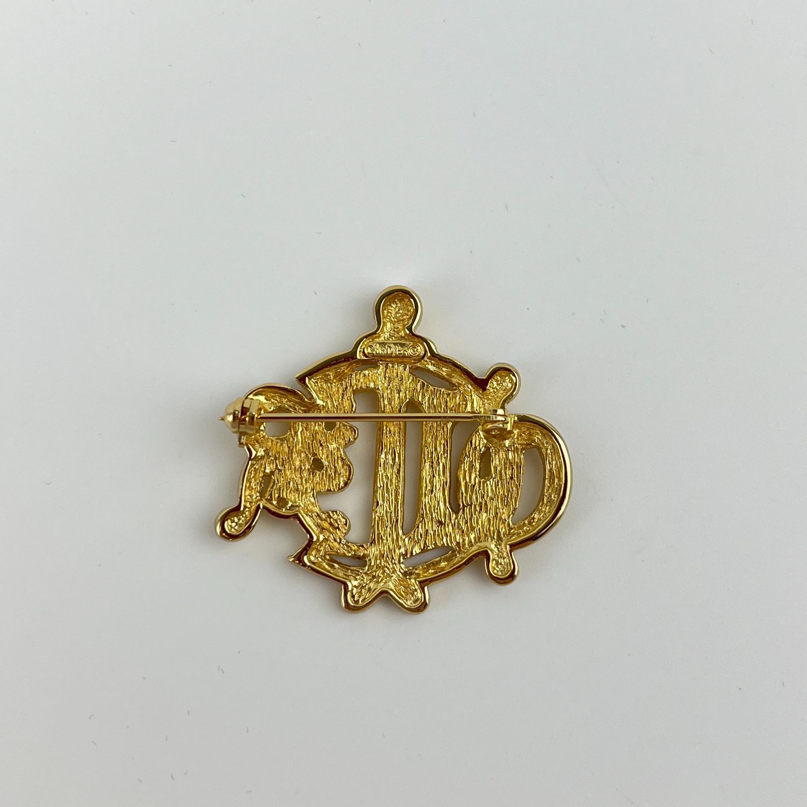 Christian Dior ヴィンテージ ロゴブローチ エンブレム 日本直送 名牌