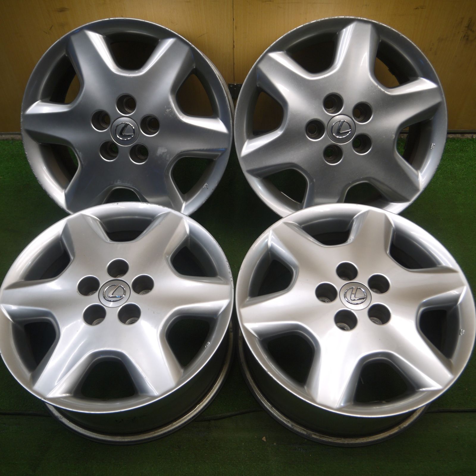*送料無料* 4本価格トヨタ 30系 セルシオ 純正 ホイール 17インチ 17×7.5J PCD114.3/5H レクサス4032905Hホ