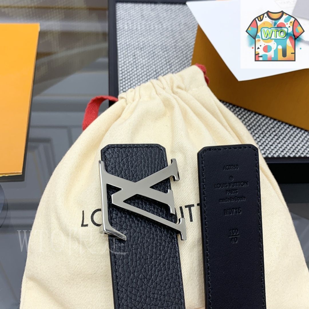ルイ・ヴィトン ブラックレザーベルト　即日発送 LOUIS VUITTON ルイ ヴィトン ベルト レザー ブラック