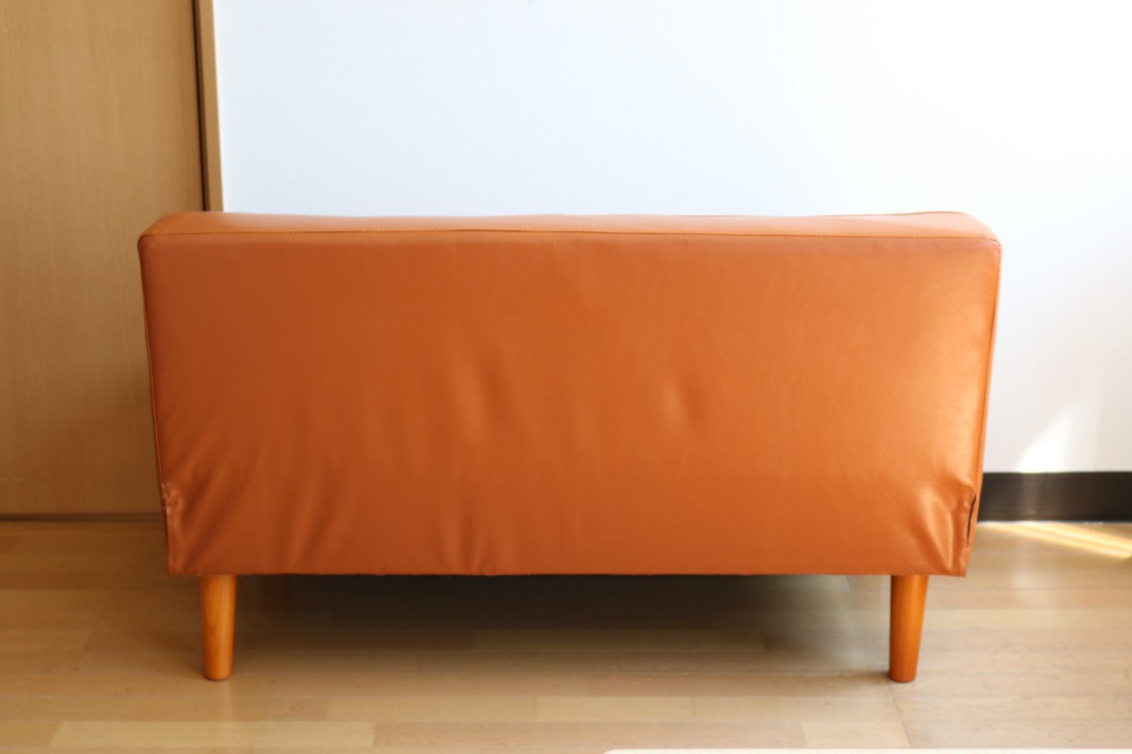 North Orange レザーソファ 二人がけ ソファ 2人掛け オレンジ 木 ナチュラル 革 レザー ｜North Orange