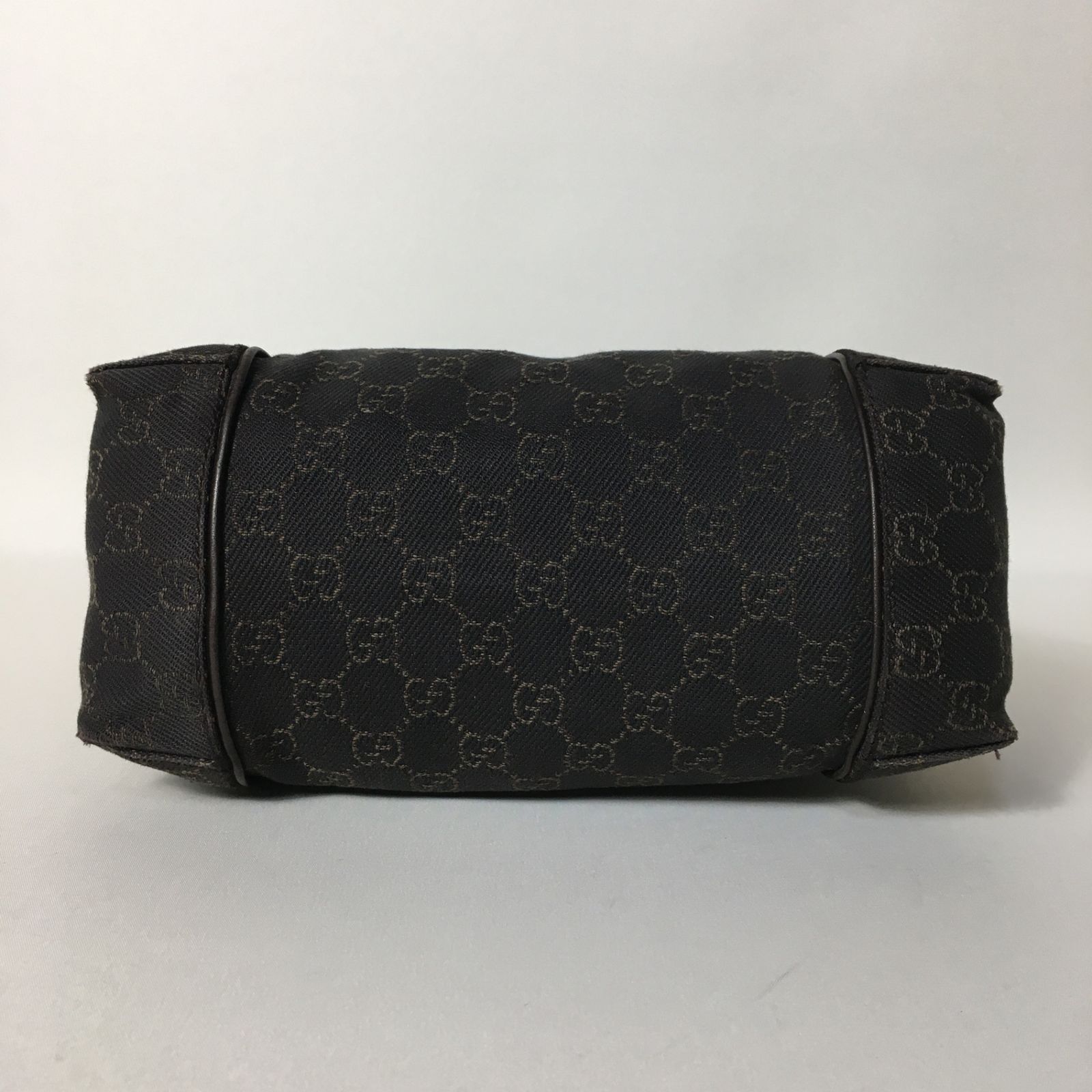 2507-146｜美品｜グッチ GGキャンバス ハンドバッグ ダーク