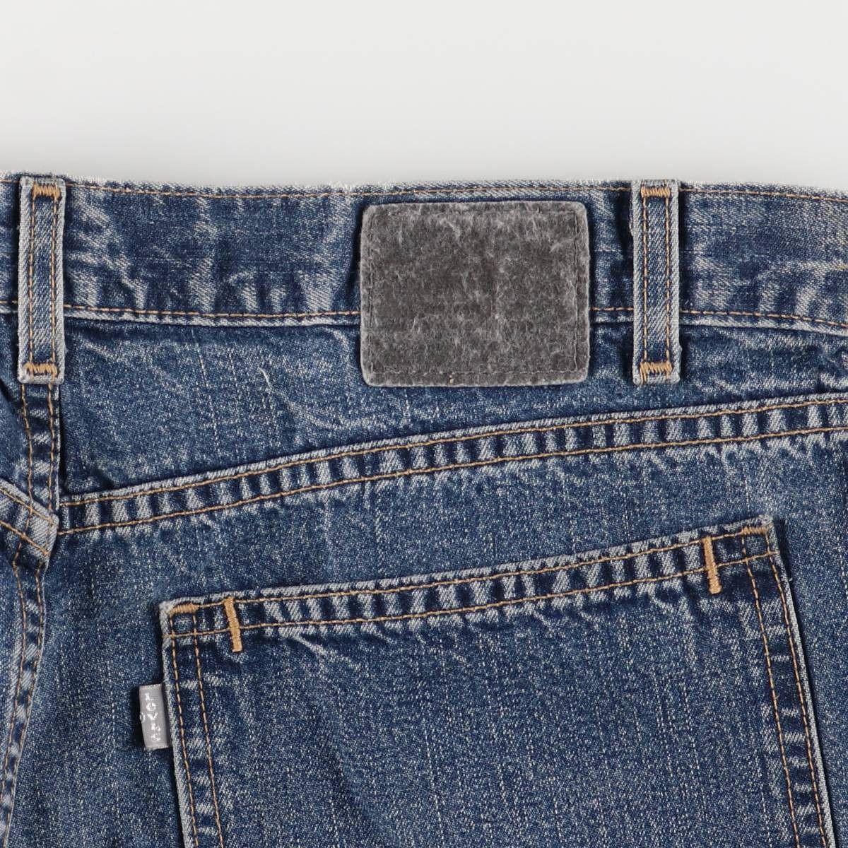 テーパードデニムパンツ