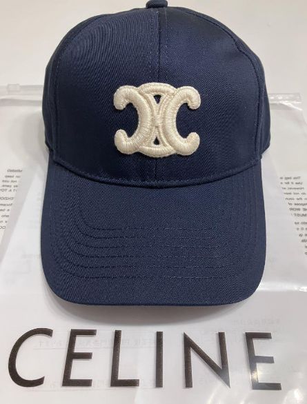 CELINE セリーヌトリオンフロゴキャップネイビー