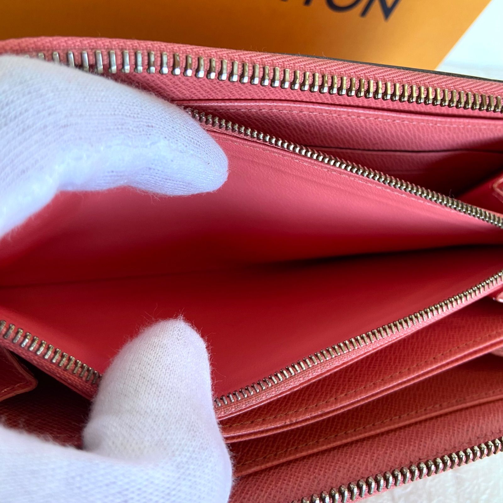 極美品✨ ルイヴィトン エピ ジッピーウォレット ラウンドファスナー長財布