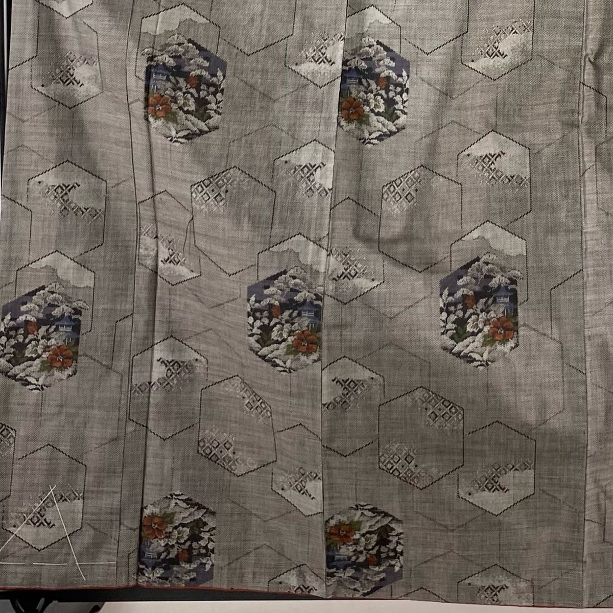 大島紬 身丈163.5cm 裄丈64cm M 袷 たかし織物 亀甲 草花 焦茶色 正絹