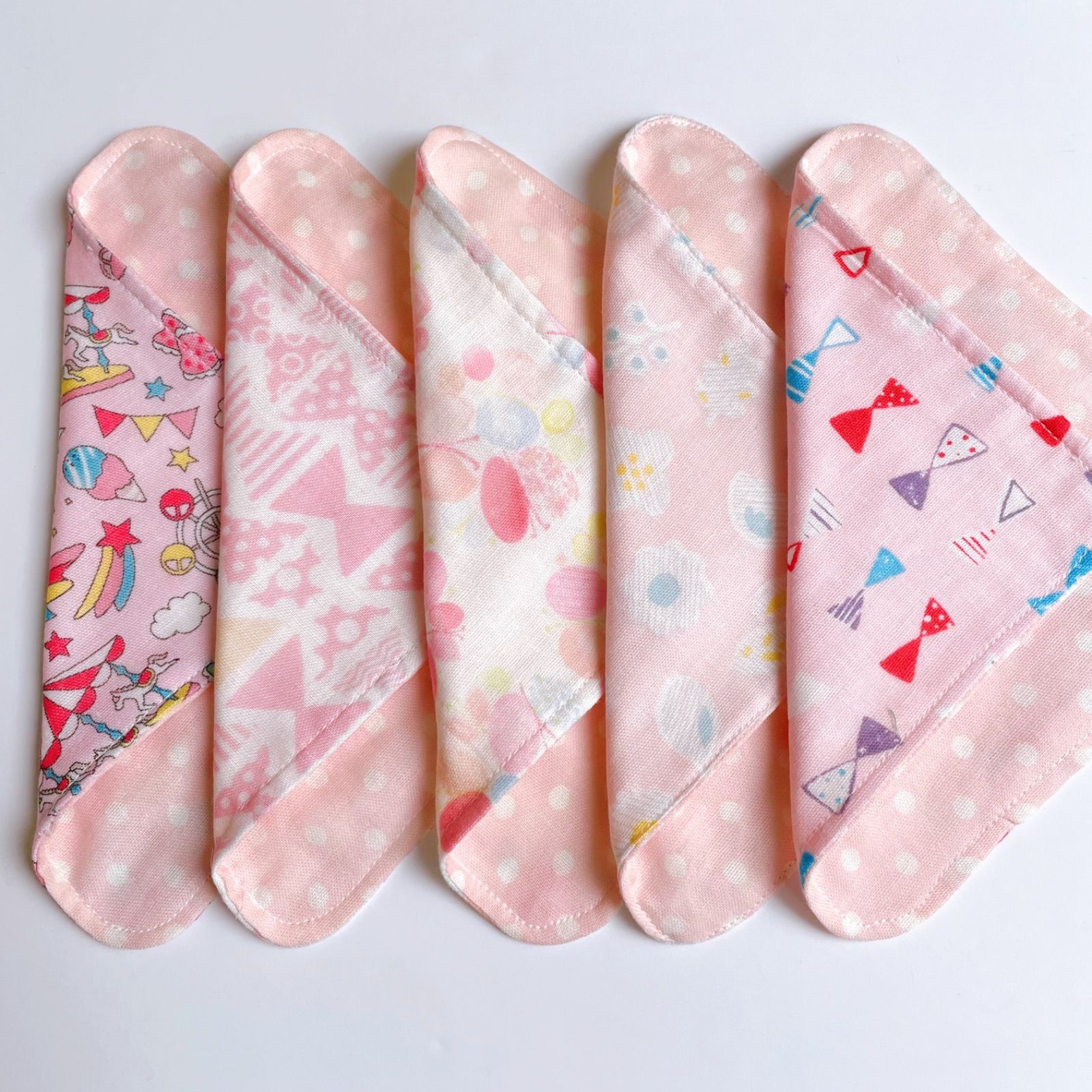 4重ガーゼハンカチ ピンクセット - メルカリ