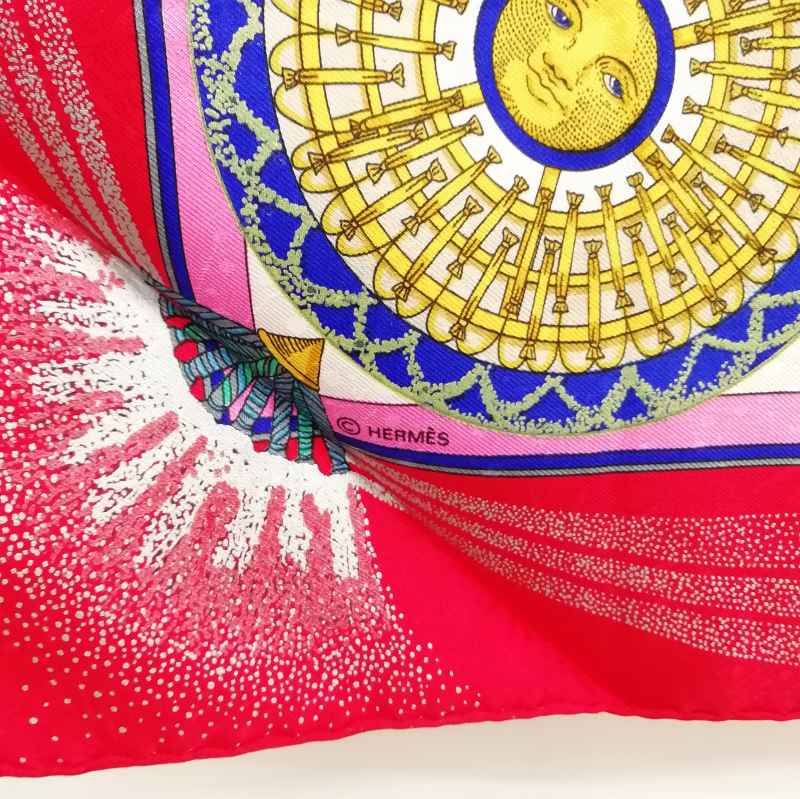 エルメス HERMES カレ90 FEUX D'ARTIFICE 技巧の火 シルク スカーフ