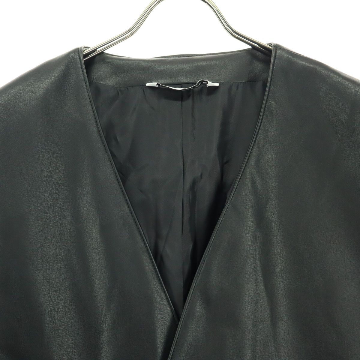 美品 ZARA ザラ フェイクレザー ベスト XL ブラック レディース
