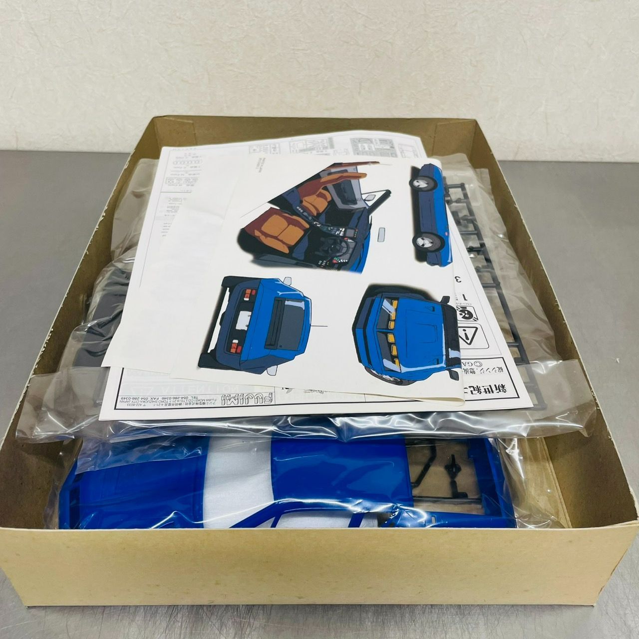 エヴァンゲリオン 葛城ミサト2015 A310V6改 碇シンジ 惣流 1/20 エヴァンゲリオン 葛城ミサト2015 A310V6改 碇シンジ 惣流 1/20