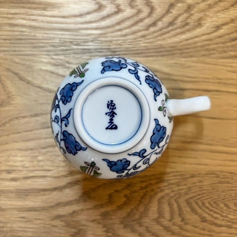 源右衛門　染錦三方割唐草　大皿　１枚 源右衛門窯作 染錦三方割唐草 碗皿 | 有田焼の有光堂 | 源右衛門窯特約