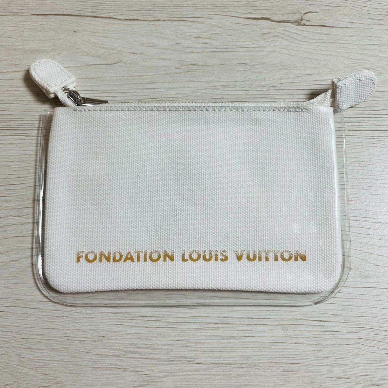 新品未使用 FONDATION LOUIS VUITTON ポーチ ルイヴィトン フォンダシオン コスメポーチ 財団美術館限定品