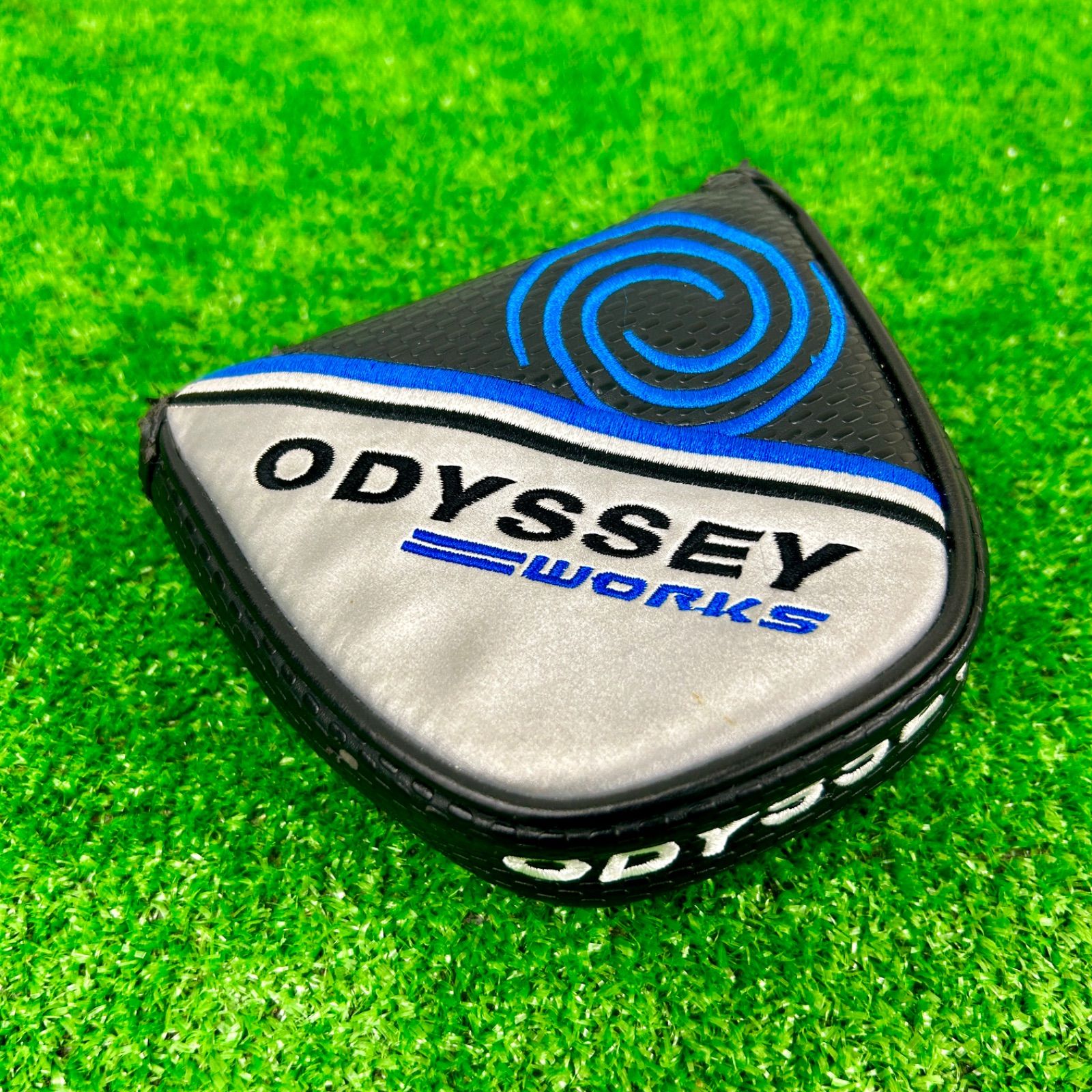 早い者勝ち！】ODYSSEY(パター) VERSA SABERTOOTH 【公式通販】