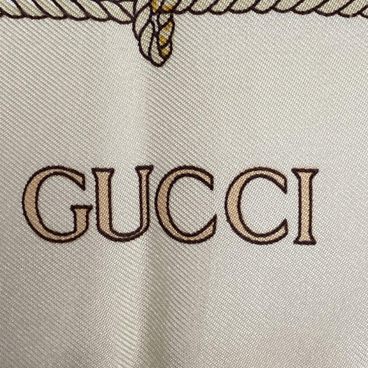 【GUCCI】スカーフ アイボリー GUCCI(グッチ) スカーフ - アイボリー×ダークイエロー×マルチ