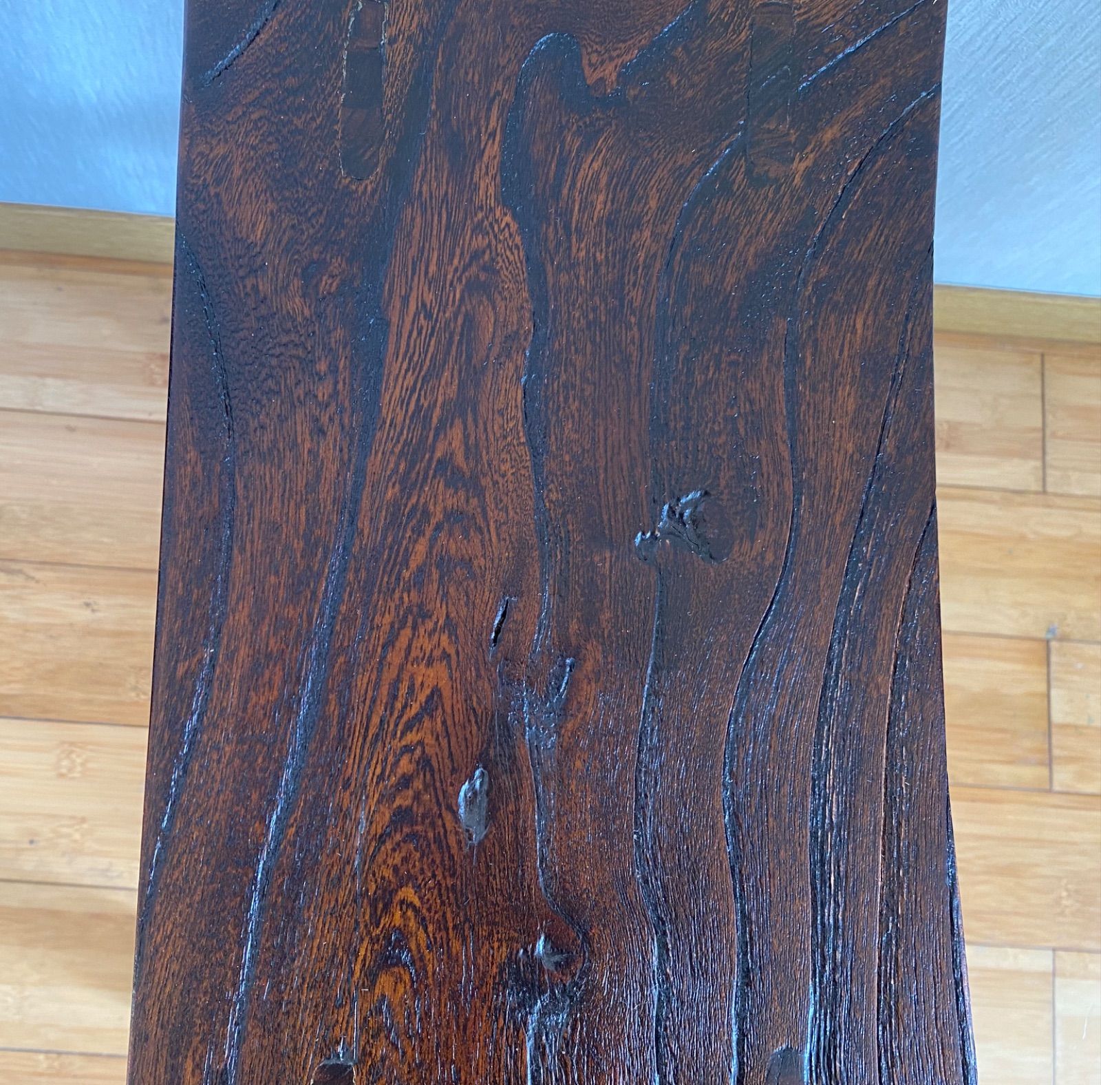 古民具 アンティーク 古い木製凹ん面椅子になります 古民具 アンティーク