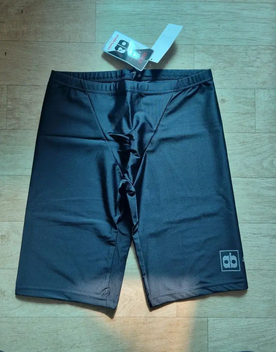 アルドヴァッシーニ メンズ 水着 100