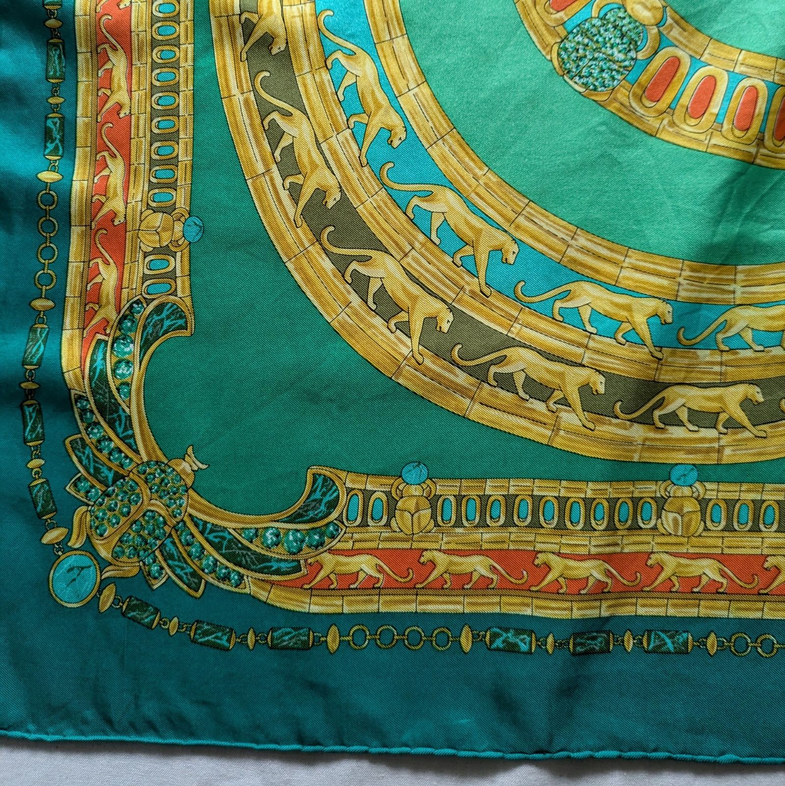 Cartier シルク スカーフ グリーンベージュ Cartier】カルティエ