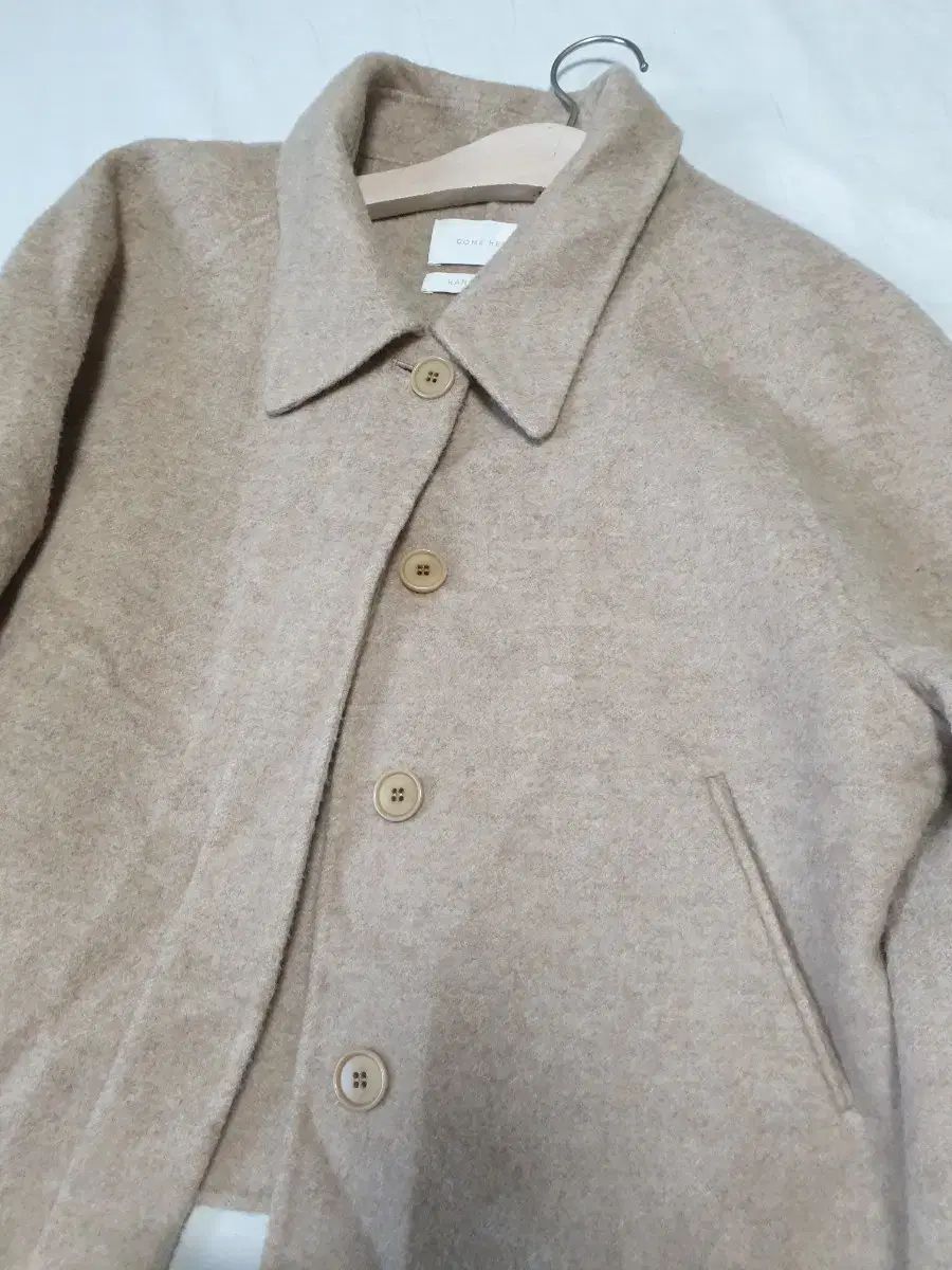 カムヒル ベージュ