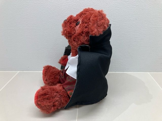 『ONE PIECE FILM RED』 シャンクスベア Amazon.co.jp: ONE PIECE FILM RED シャンクスベア ぬいぐるみ